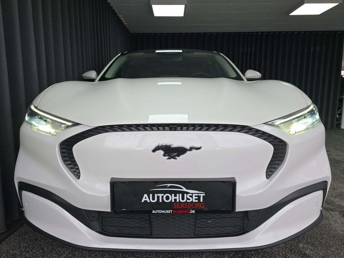 Ford Mustang Mach-E 75 Standard Range