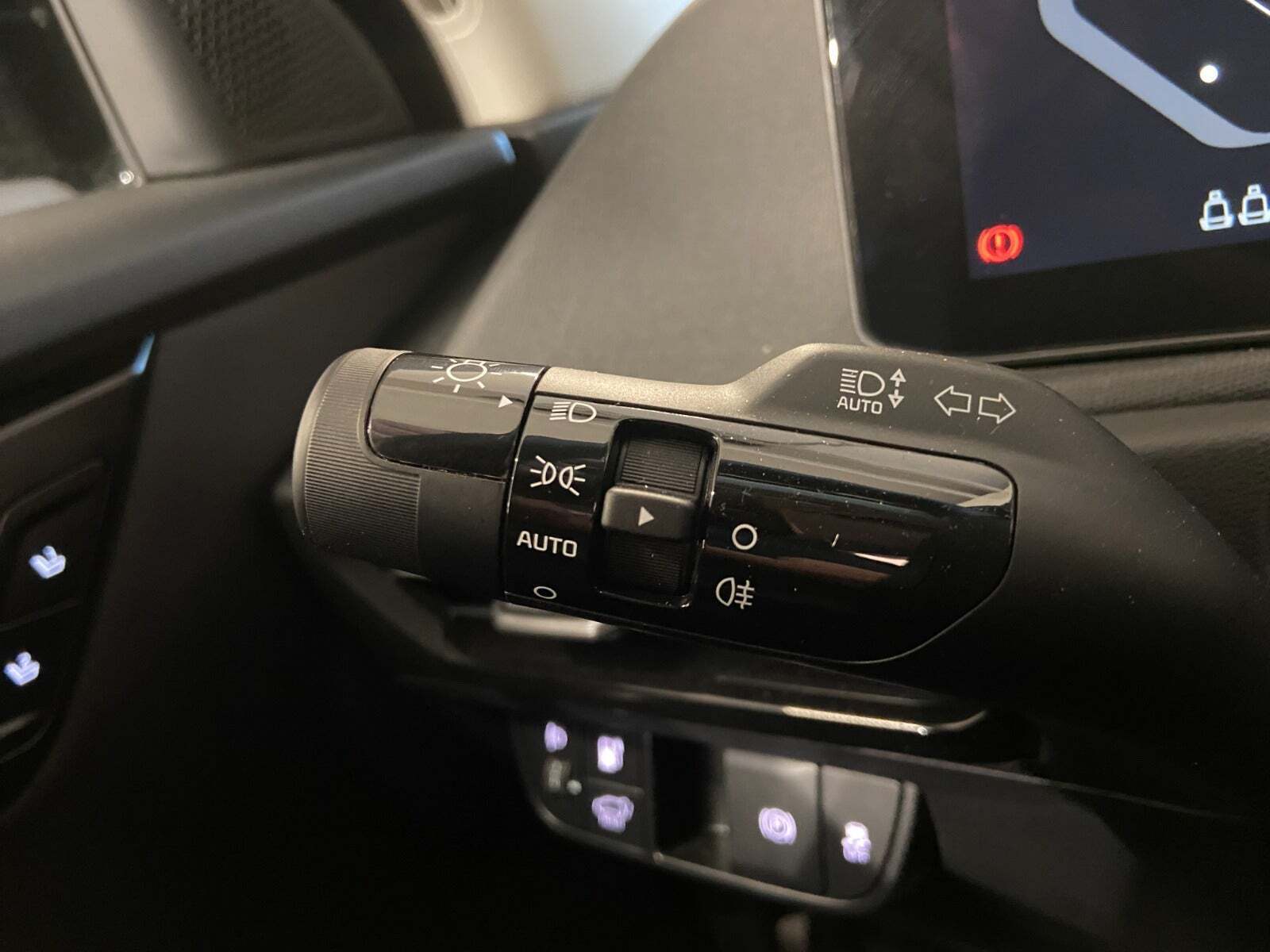 Hvid Kia EV6 fra 2025