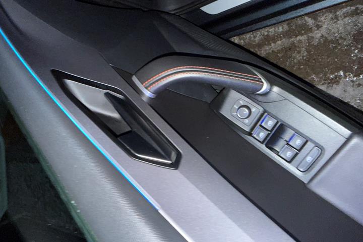 Blå Seat Leon fra 2020