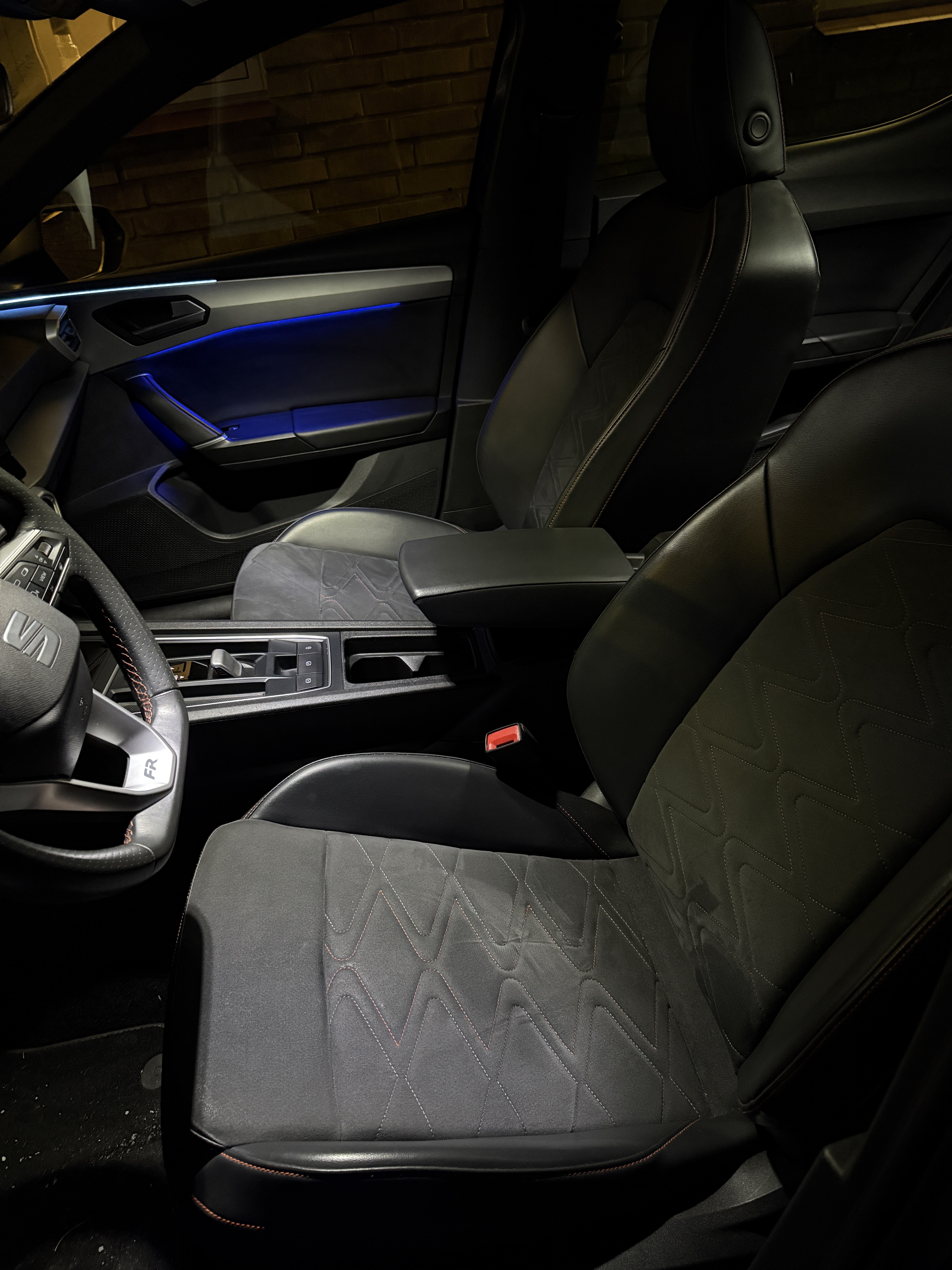 Blå Seat Leon fra 2020