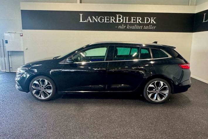 Sort Renault Megane IV fra 2019