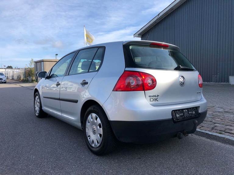 VW Golf V 1,6 FSi Comfortline