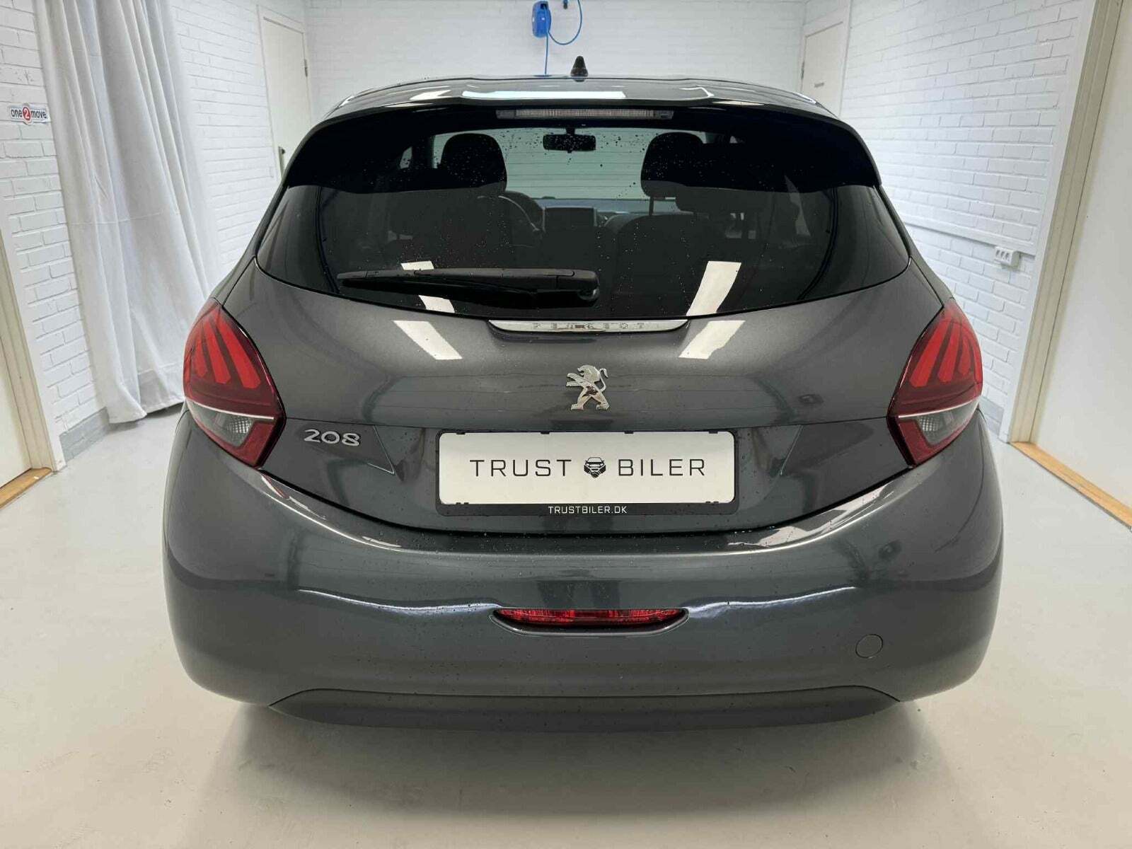 Peugeot 208 1,6 BlueHDi 100 Allure