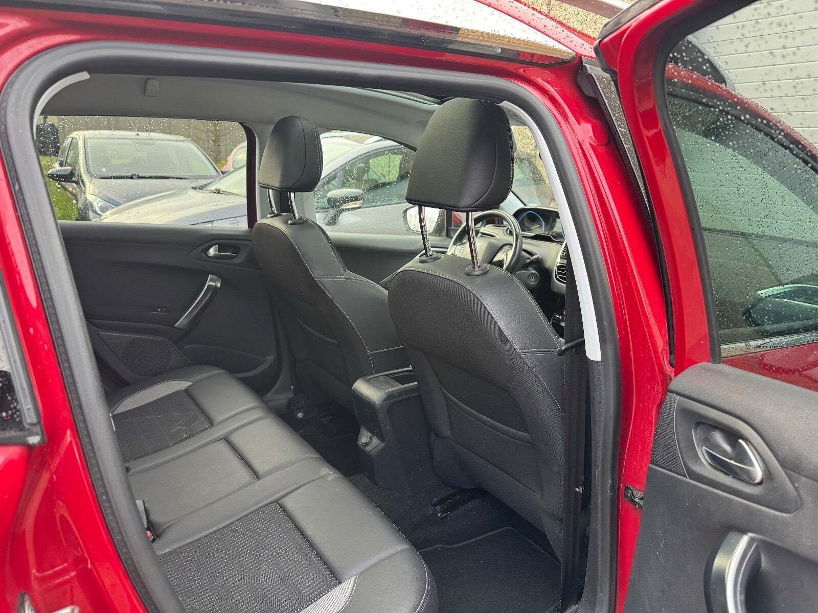 undefined Peugeot 2008 fra 2018