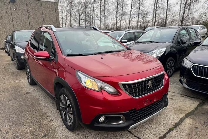 undefined Peugeot 2008 fra 2018 set udefra