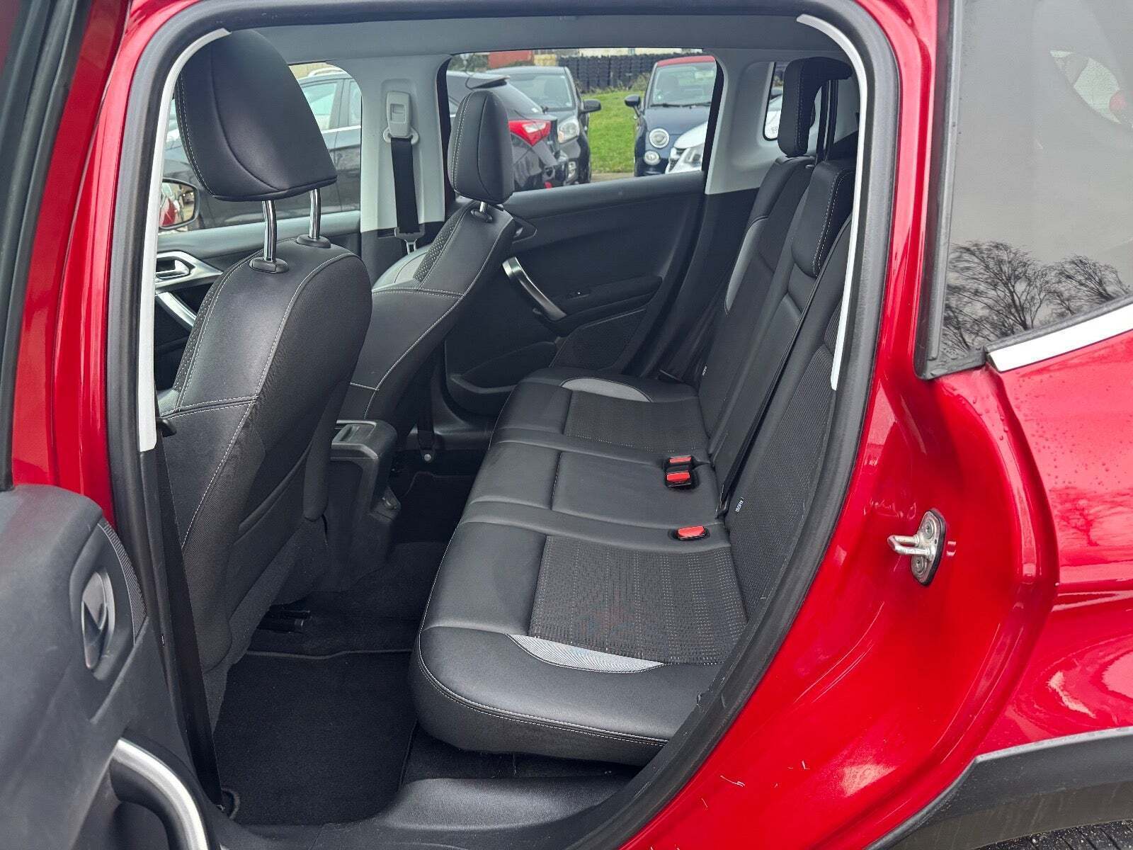 undefined Peugeot 2008 fra 2018