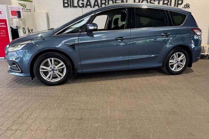 Blå Ford S-MAX fra 2020
