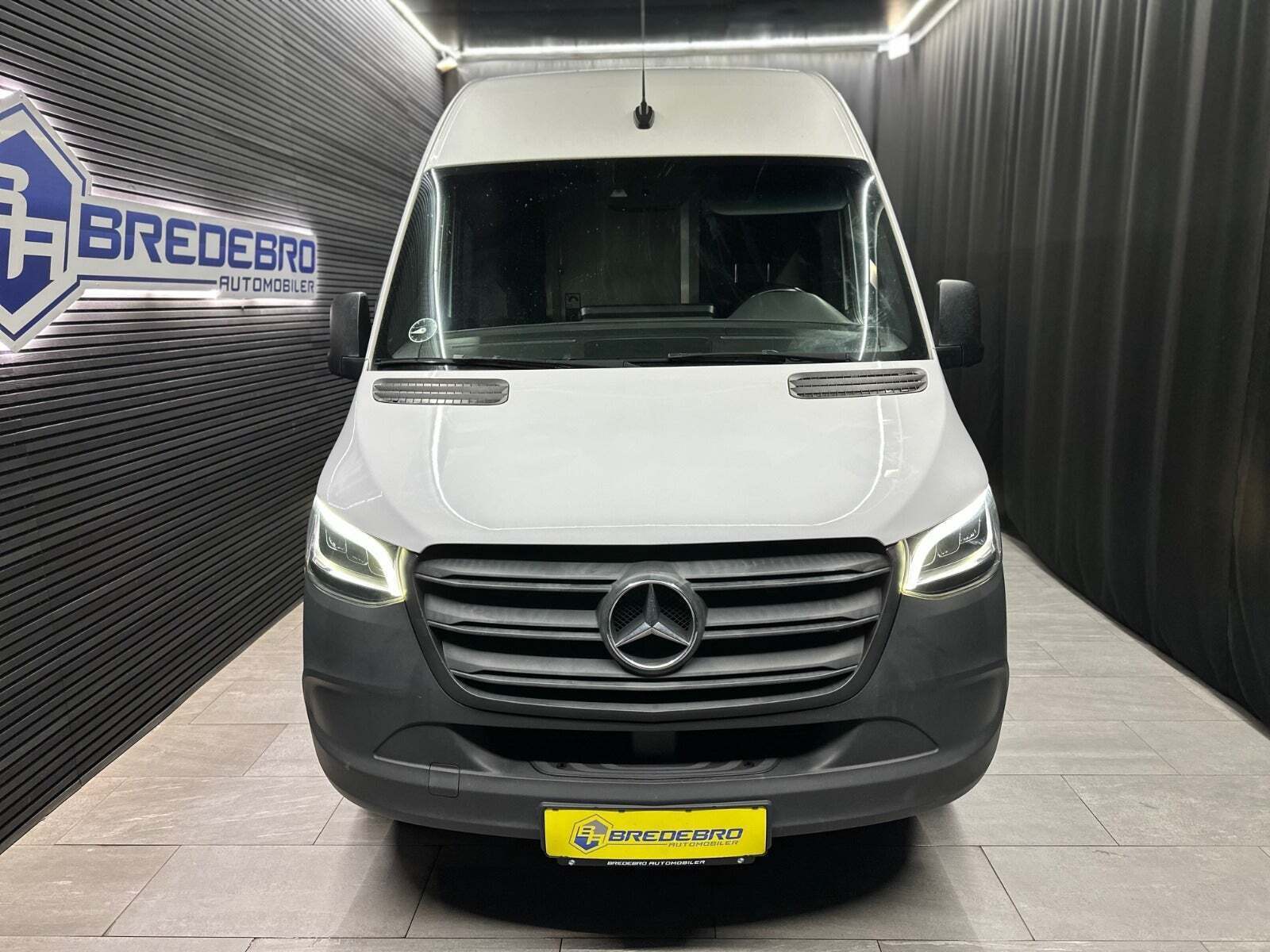 Mercedes Sprinter 314 2,2 CDi A2 Kassevogn aut. FWD