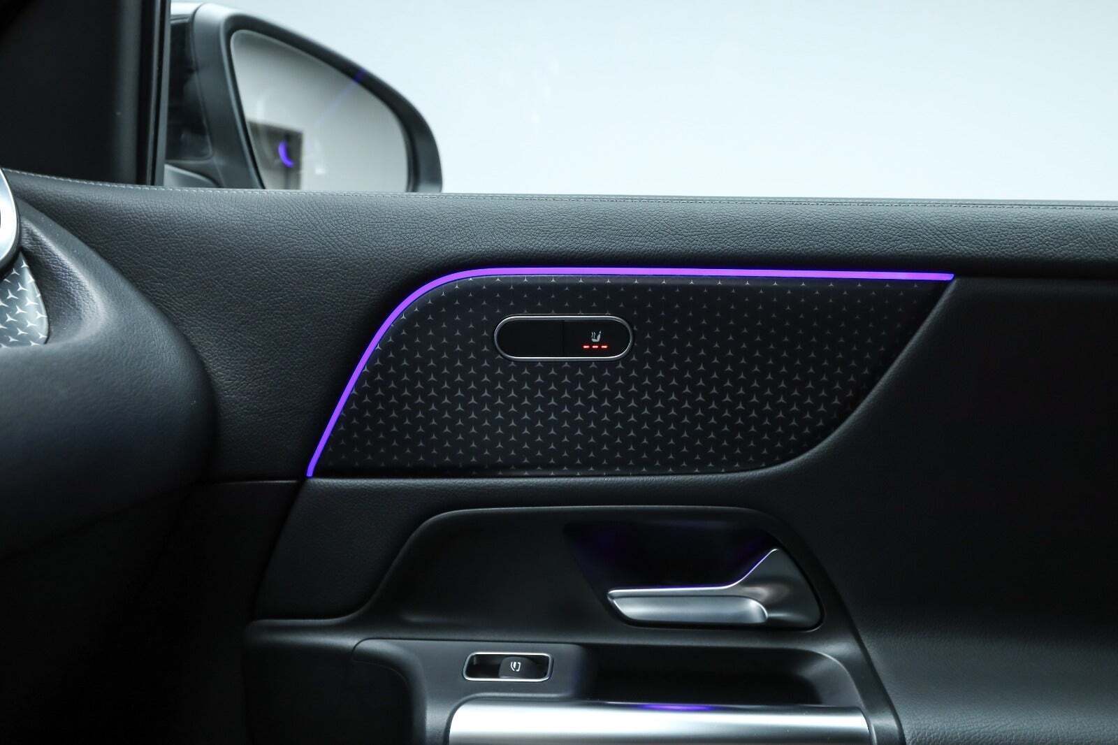 Sort Mercedes EQA250+ fra 2025