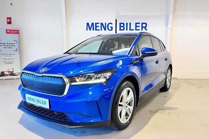 Blå Skoda Enyaq fra 2021 set udefra