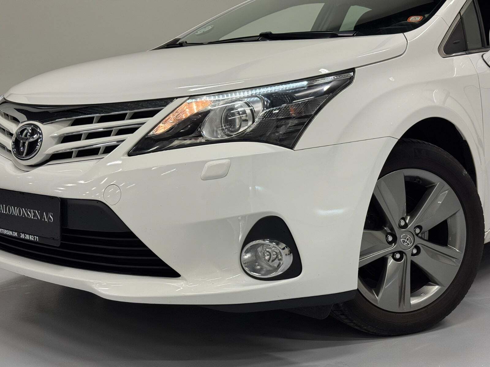 Toyota Avensis 1,6 VVT-i T2 Premium