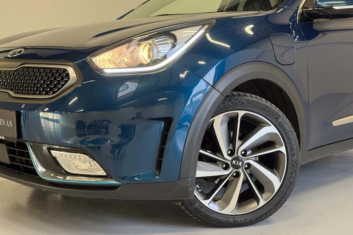 Blå Kia Niro fra 2018