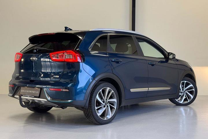 Blå Kia Niro fra 2018