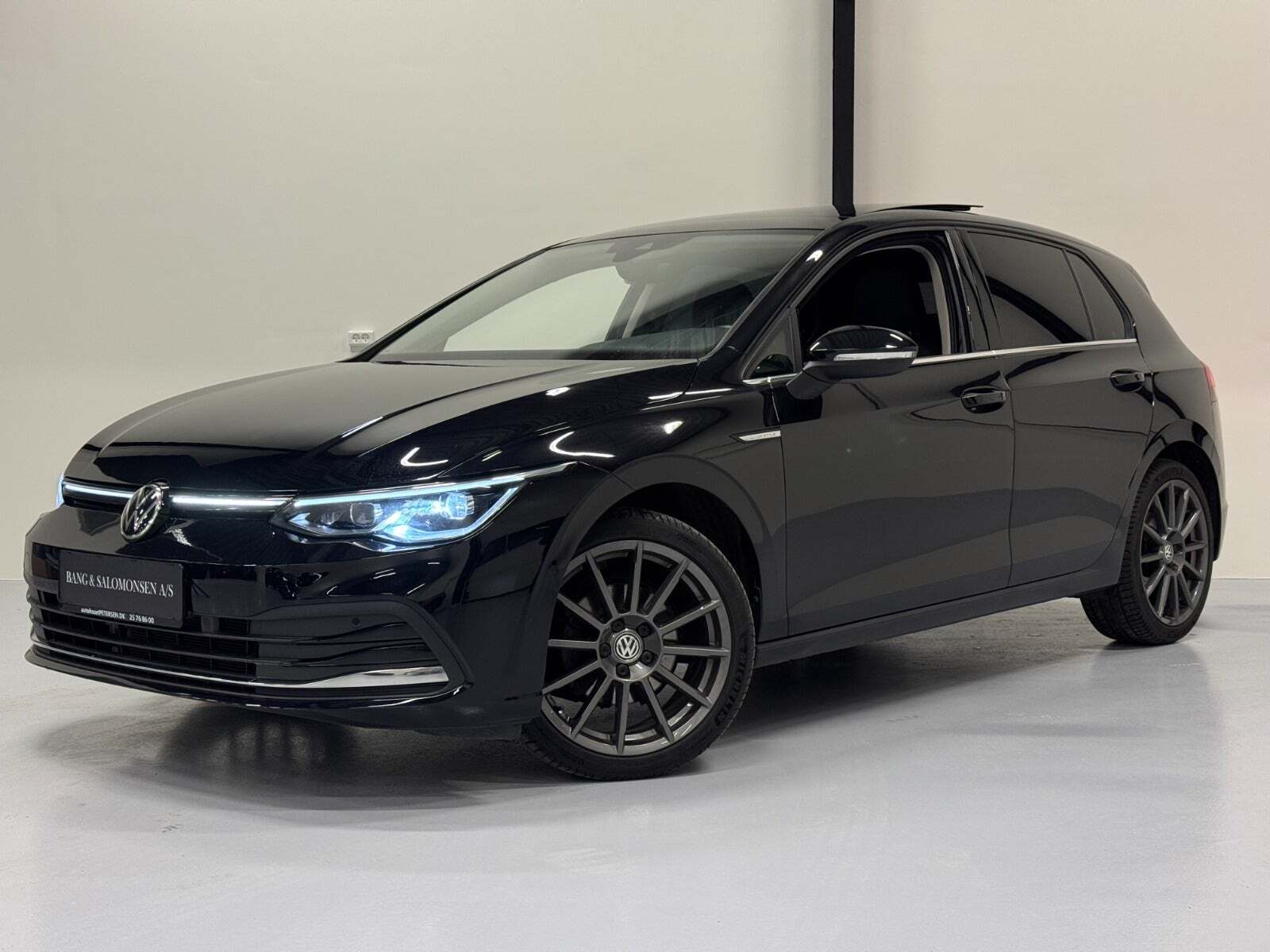 VW Golf VIII 2,0 TDi 150 Style DSG