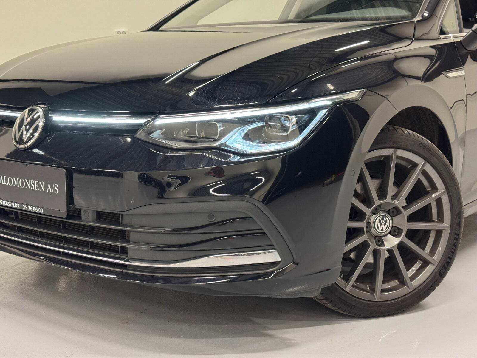 VW Golf VIII 2,0 TDi 150 Style DSG