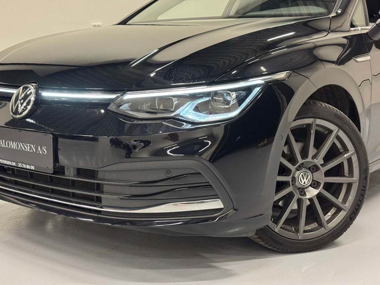 VW Golf VIII 2,0 TDi 150 Style DSG