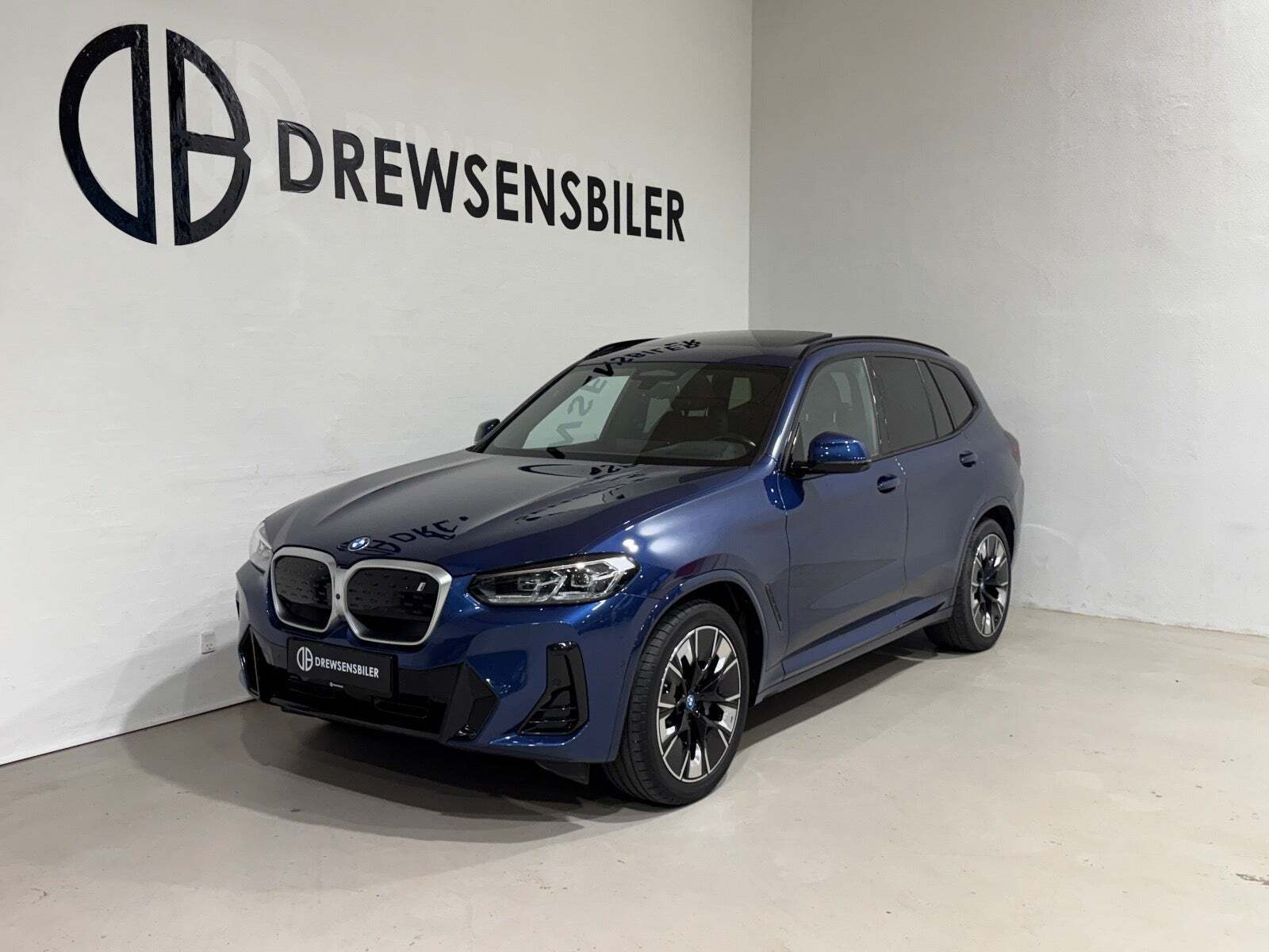 BMW iX3 Charged Plus M-Sport