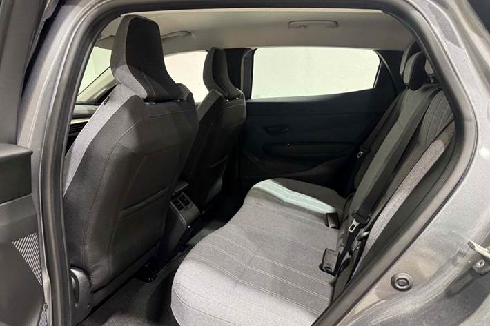 Grå Renault Megane E-Tech fra 2023