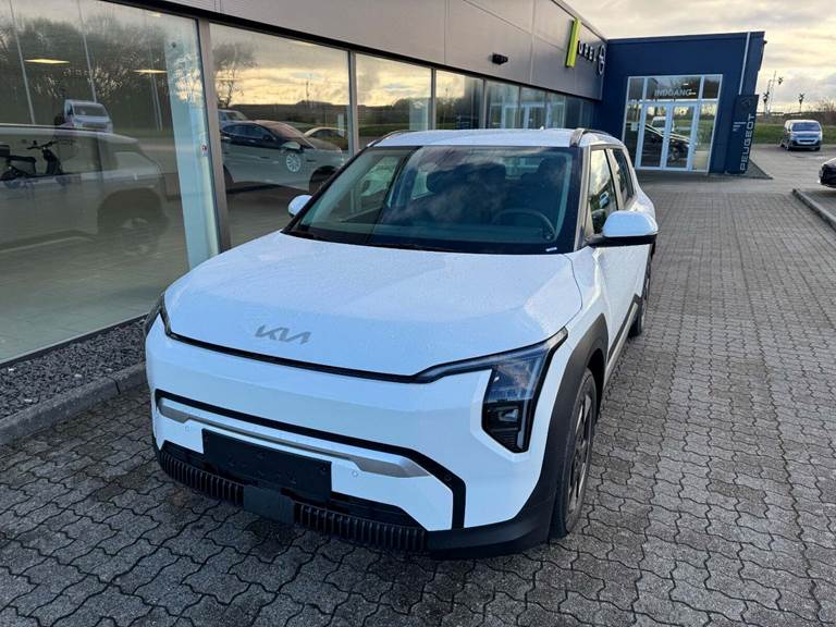 Kia EV3 58 Standard Range Access