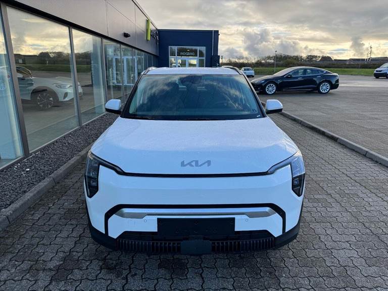 Kia EV3 58 Standard Range Access