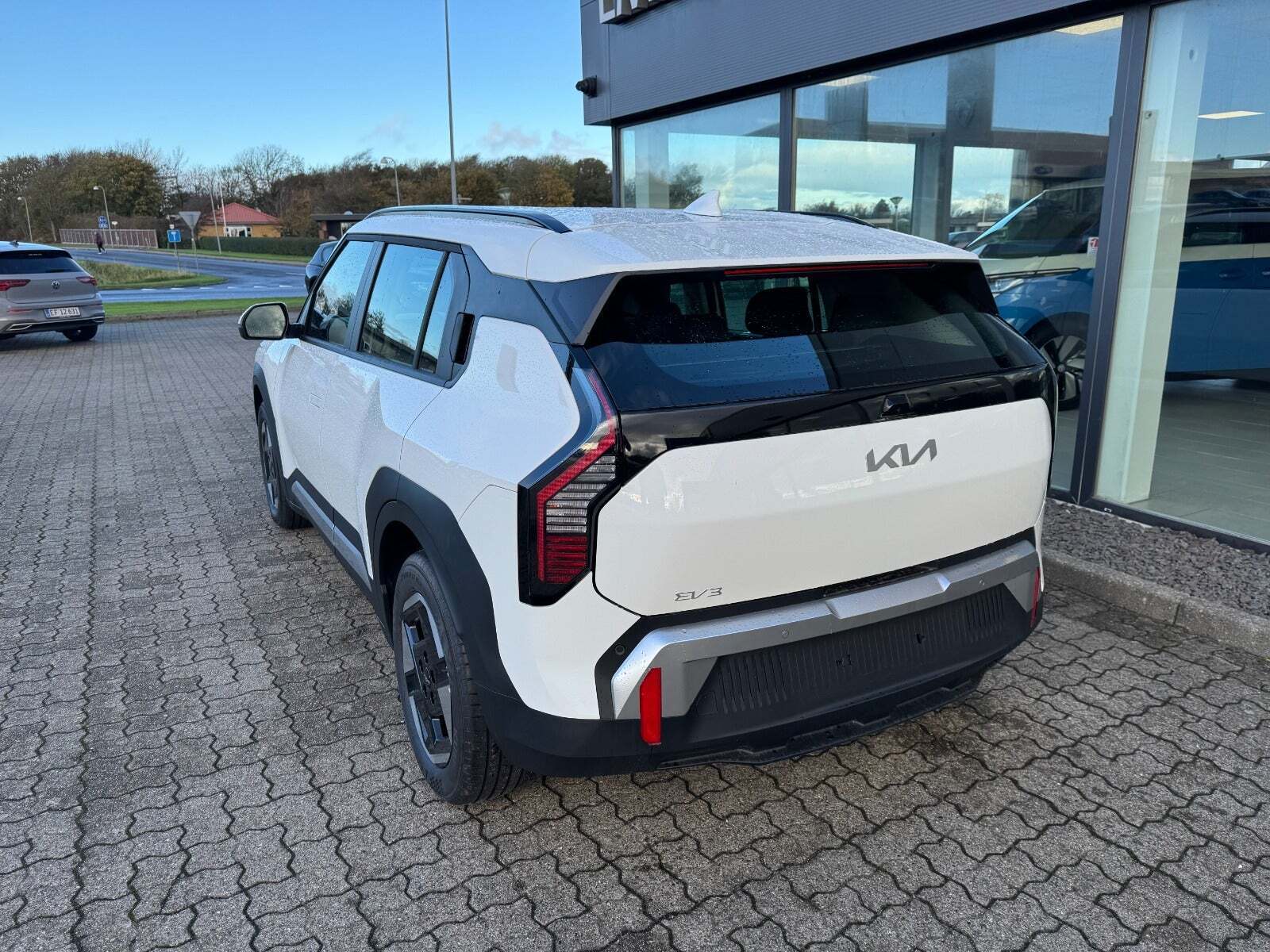 Kia EV3 58 Standard Range Access