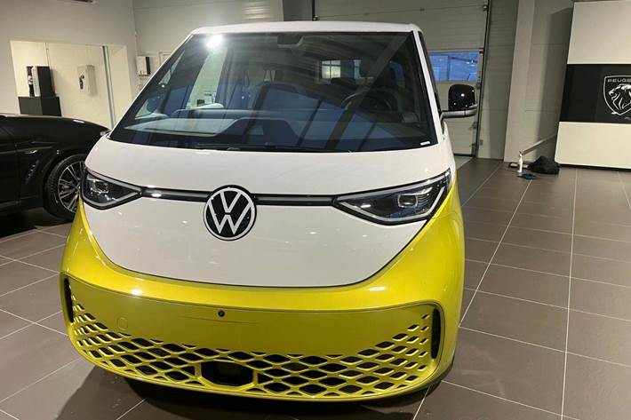 Gul VW ID.Buzz fra 2025