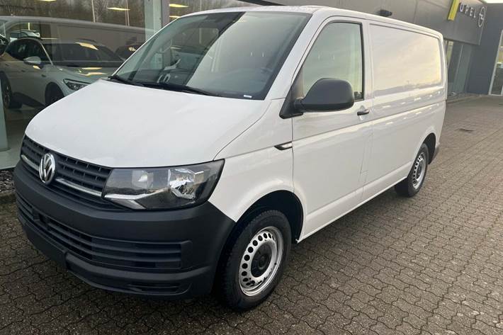 Hvid VW Transporter fra 2019