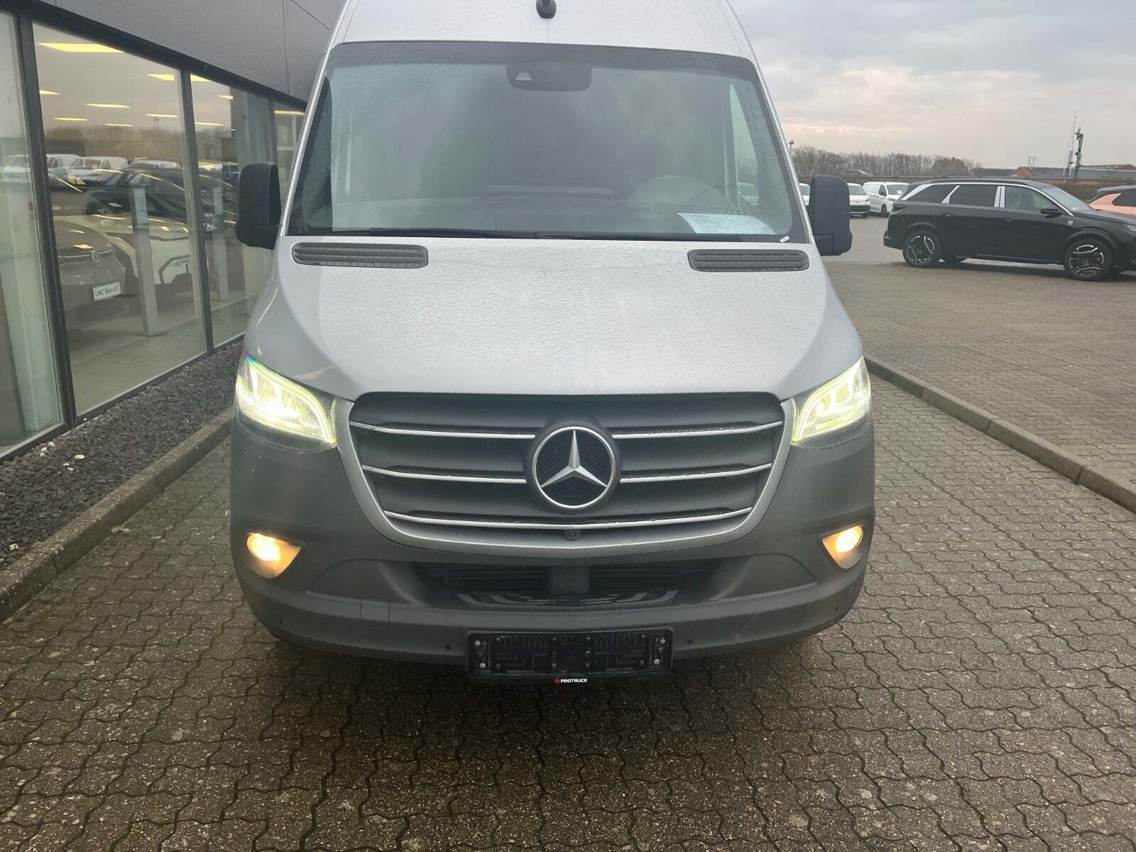 Mercedes Sprinter 316 2,2 CDi A2 Kassevogn aut. RWD