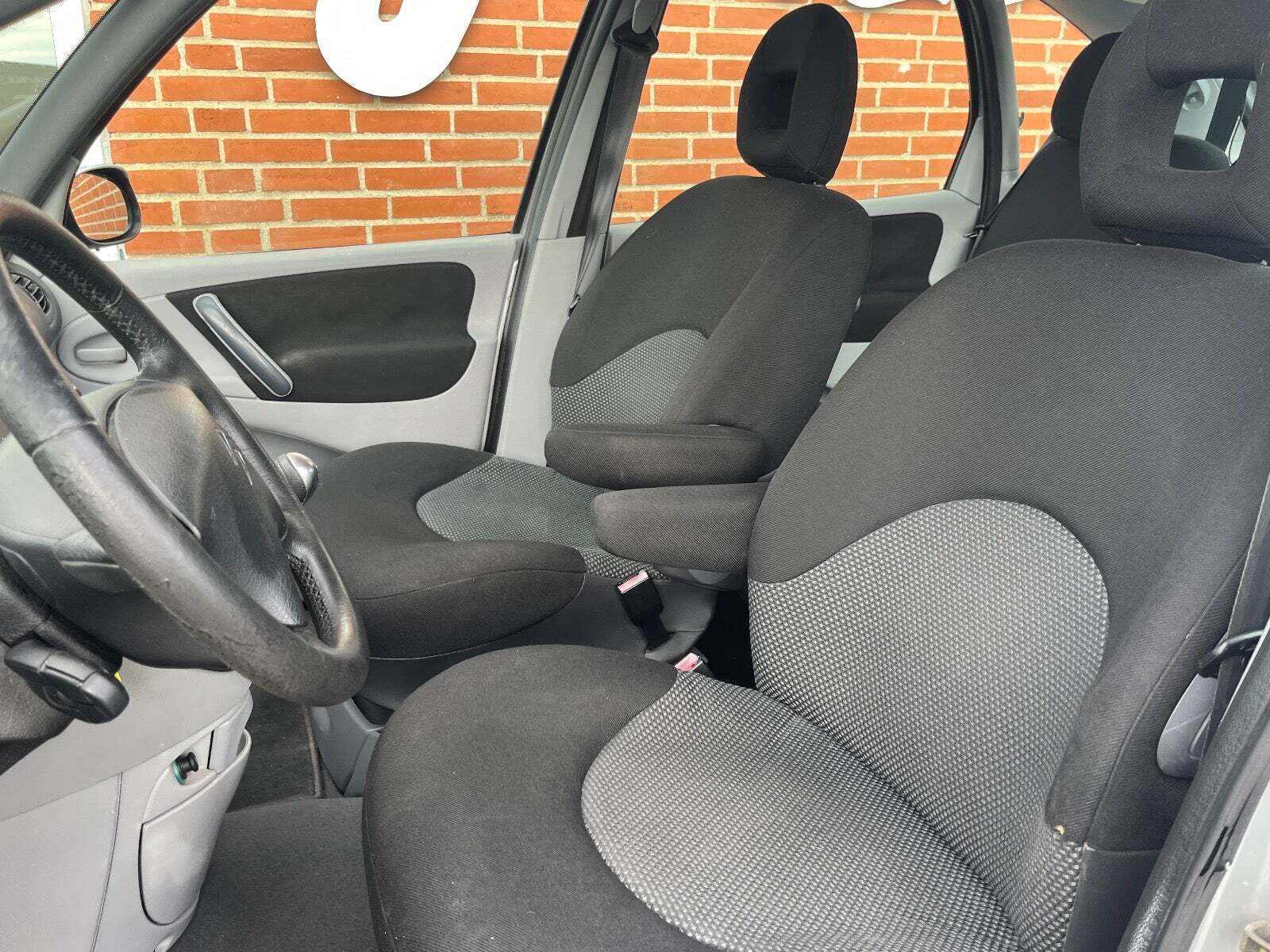 Citroën Xsara Picasso 1,6i 8V 95 Prestige