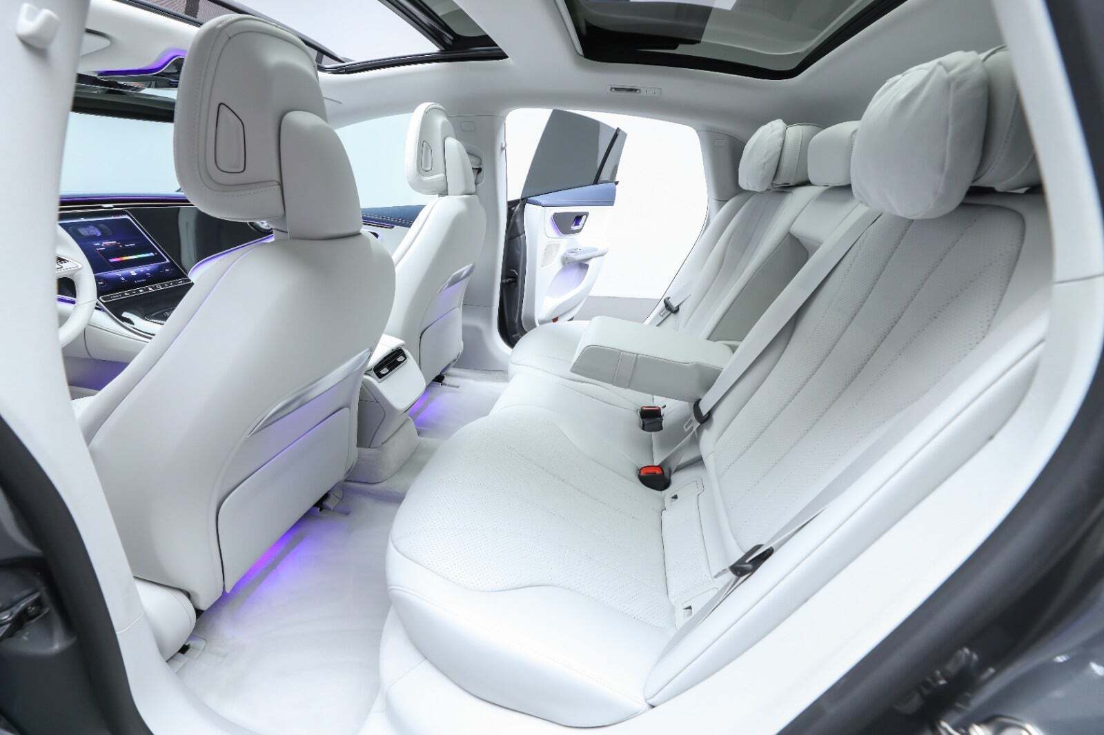 Mercedes EQE350+ AMG Line