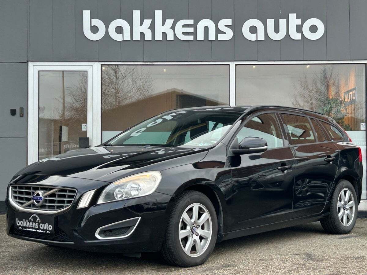 Volvo V60 2,0 D3 136 Kinetic