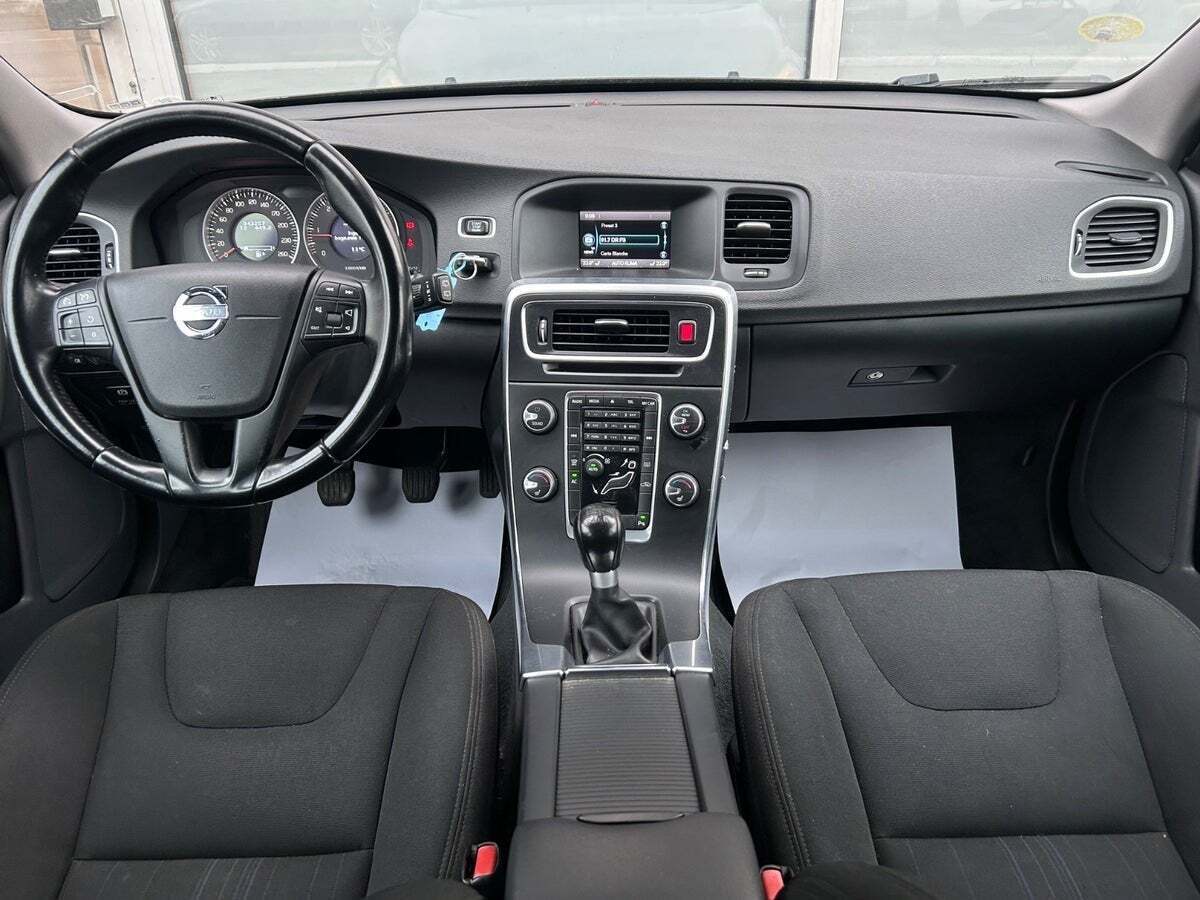 Volvo V60 2,0 D3 136 Kinetic