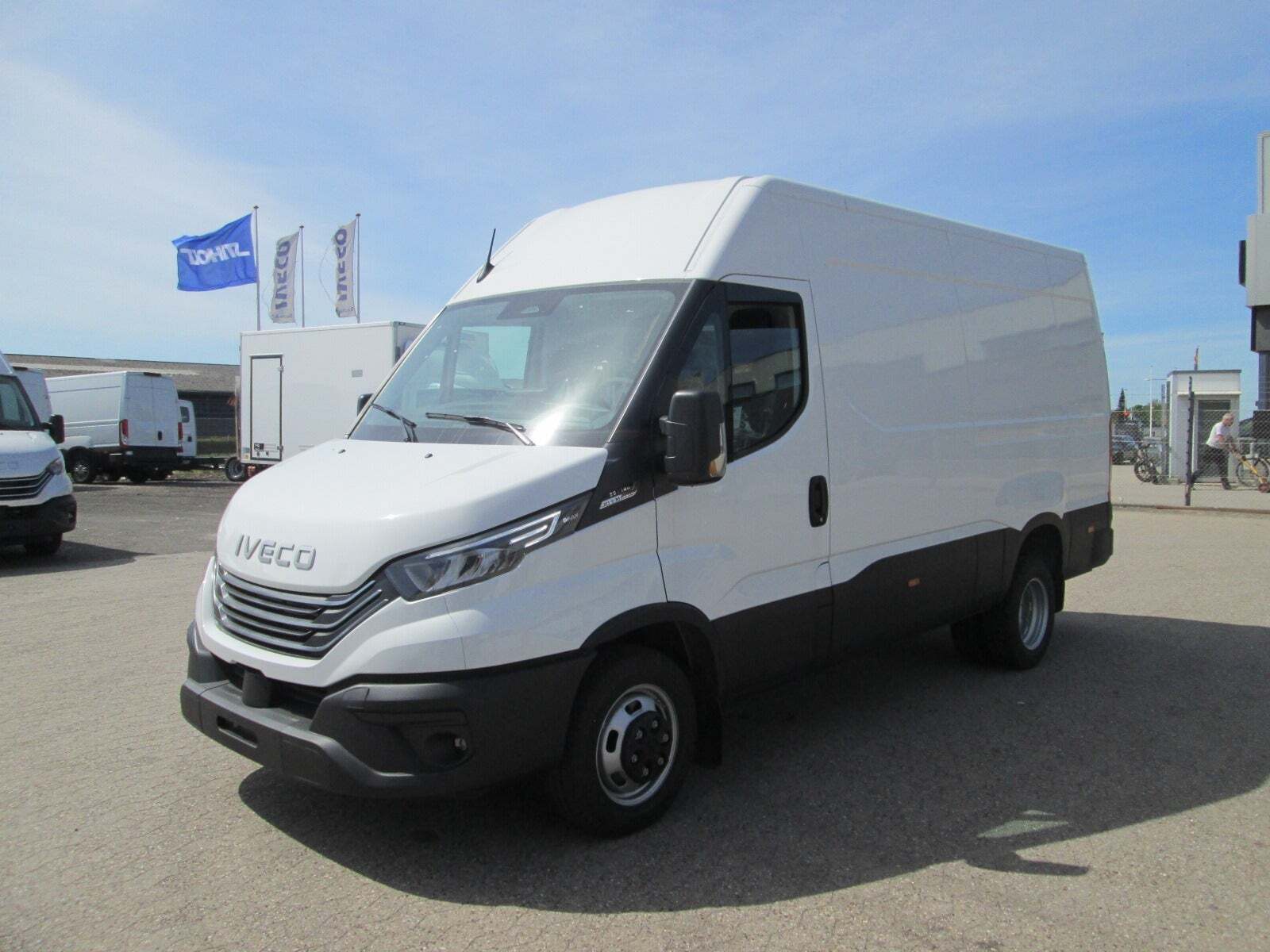 Iveco Daily 3,0 35C18 12m³ Van AG8
