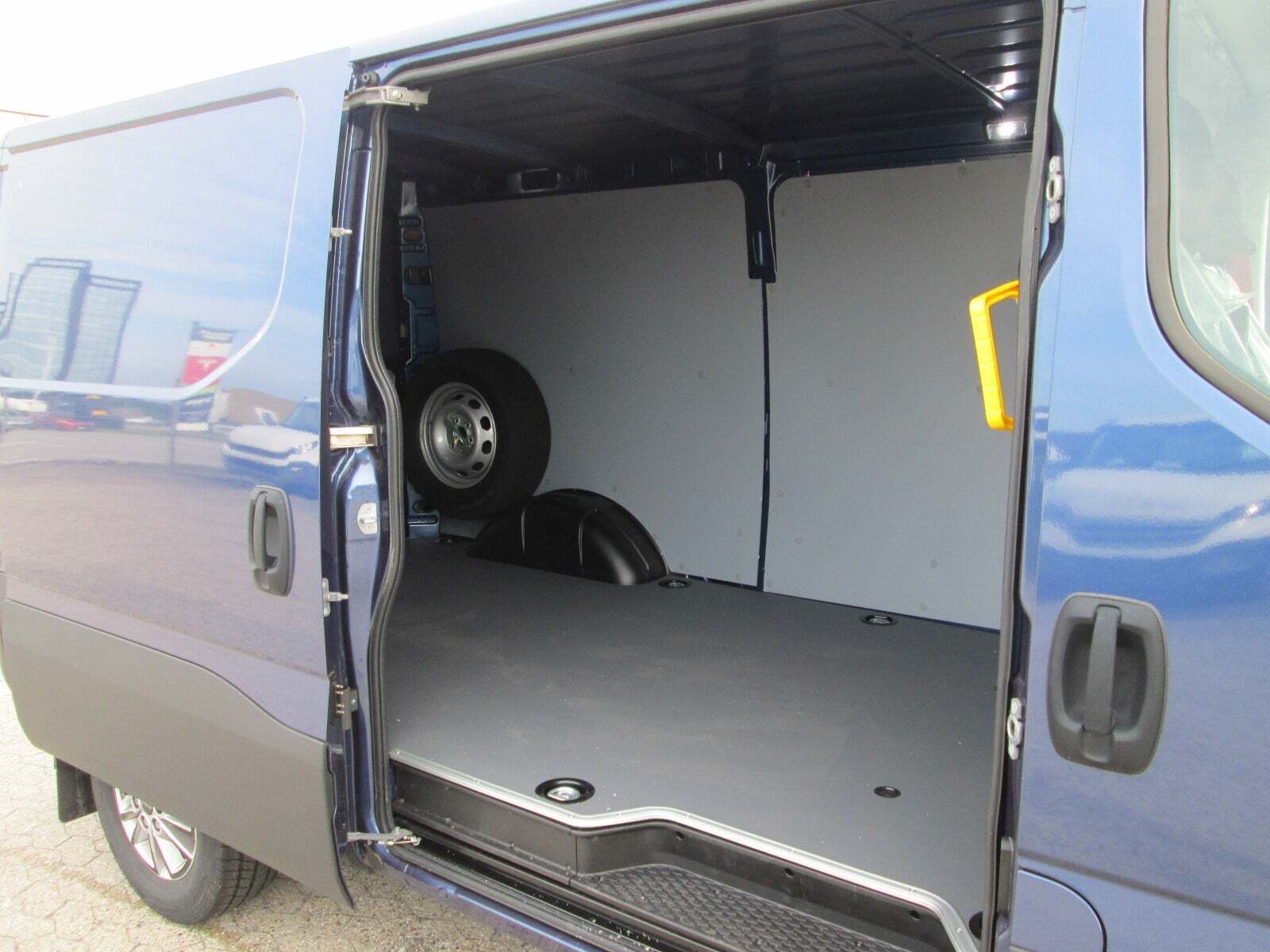 Iveco Daily 3,0 35S18 9m³ Van AG8