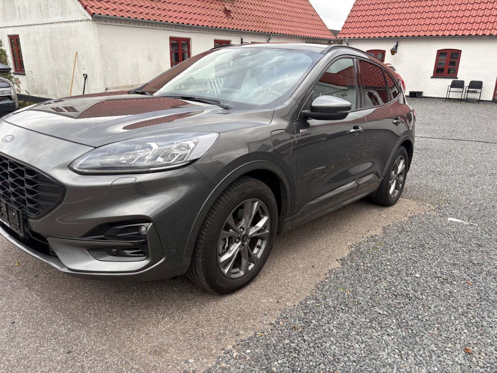 Ford Kuga 2,5 PHEV ST-Line X CVT