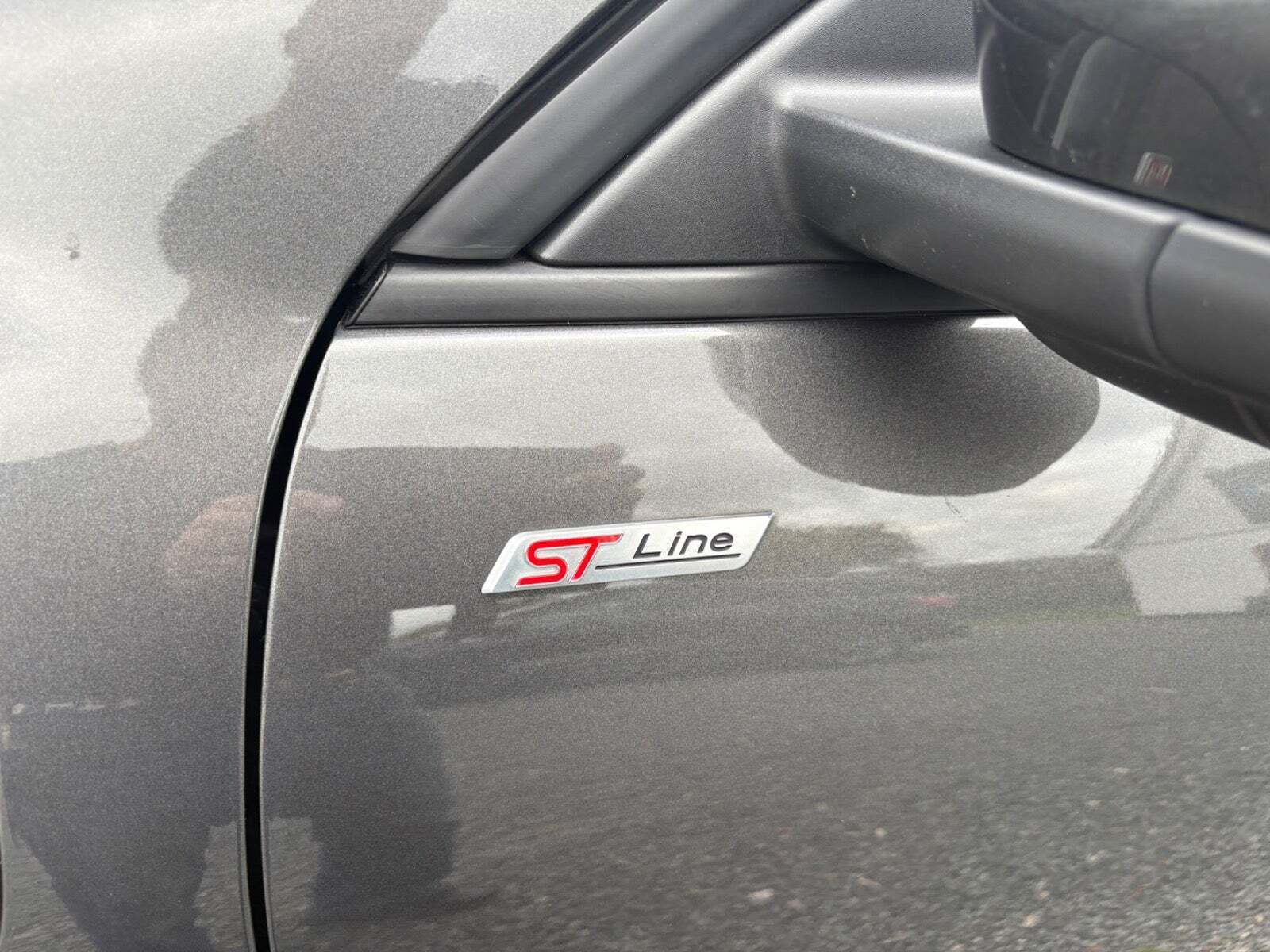 Ford Kuga 2,5 PHEV ST-Line X CVT