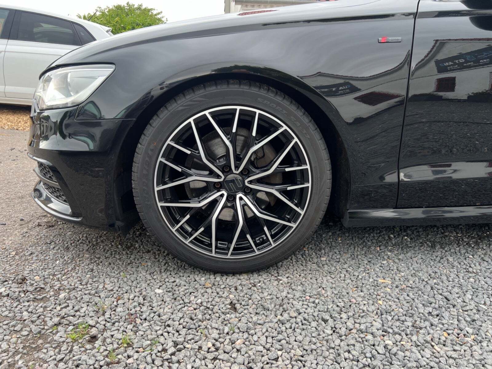 Audi A6 2,0 TDi 177 S-line Avant Multitr.