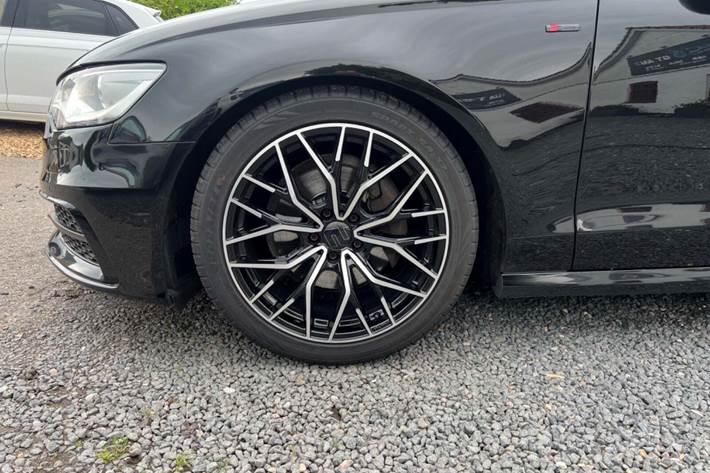 Sort Audi A6 fra 2015