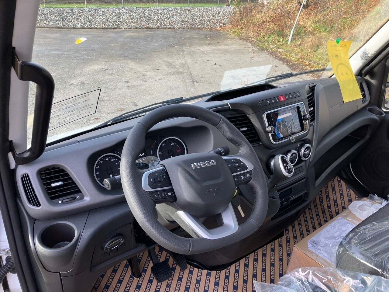 Iveco Daily 3,0 70C21H 4350mm Chassis AG8