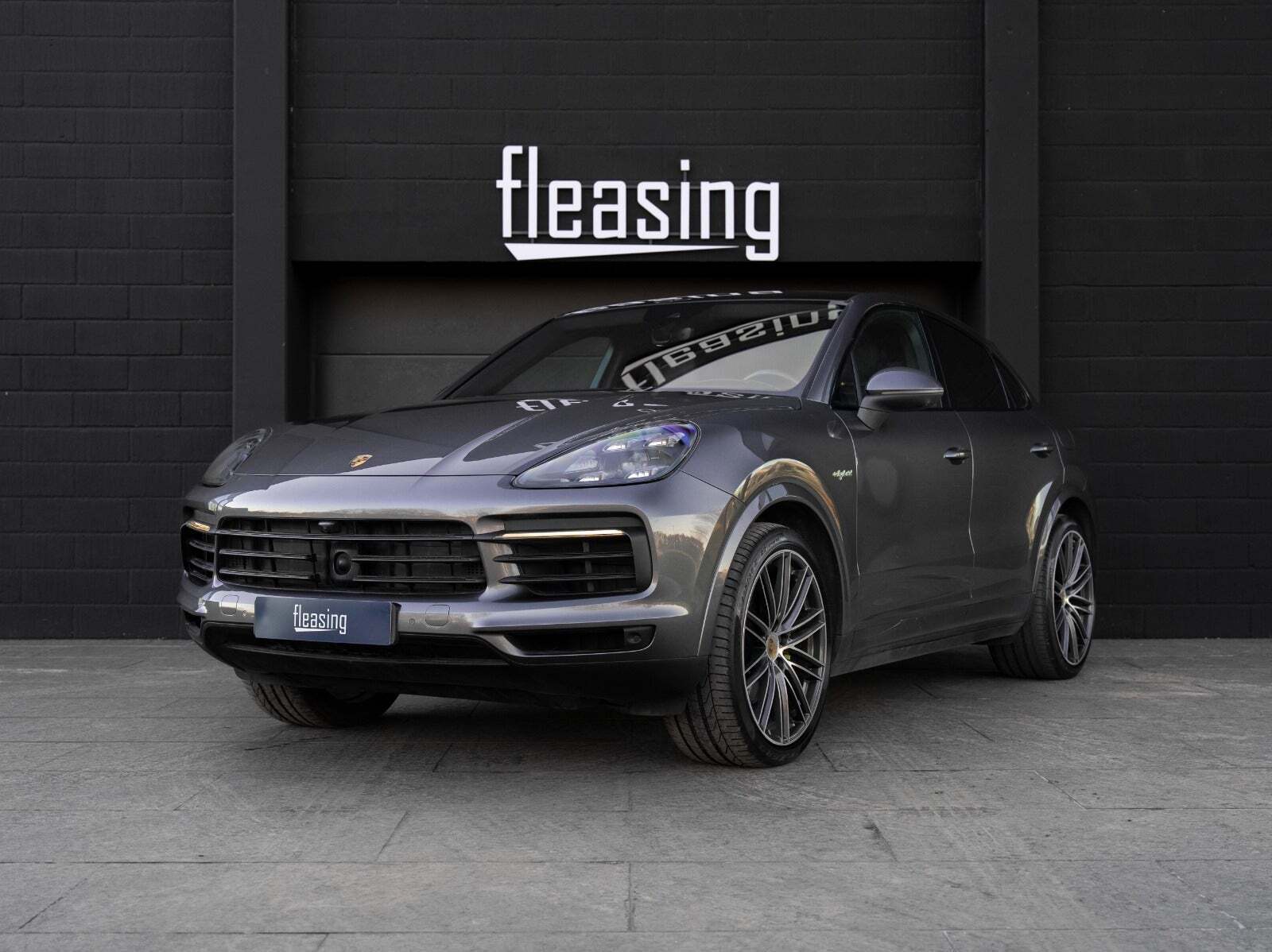 Porsche Cayenne 3,0 E-Hybrid Coupé Tiptr.