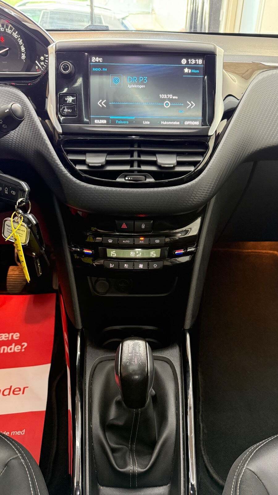 Peugeot 2008 1,2 e-VTi 82 Desire Sky