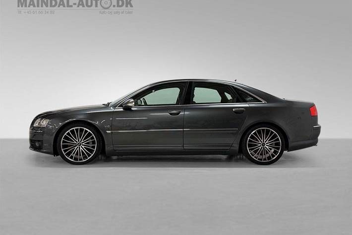 undefined Audi S8 fra 2007