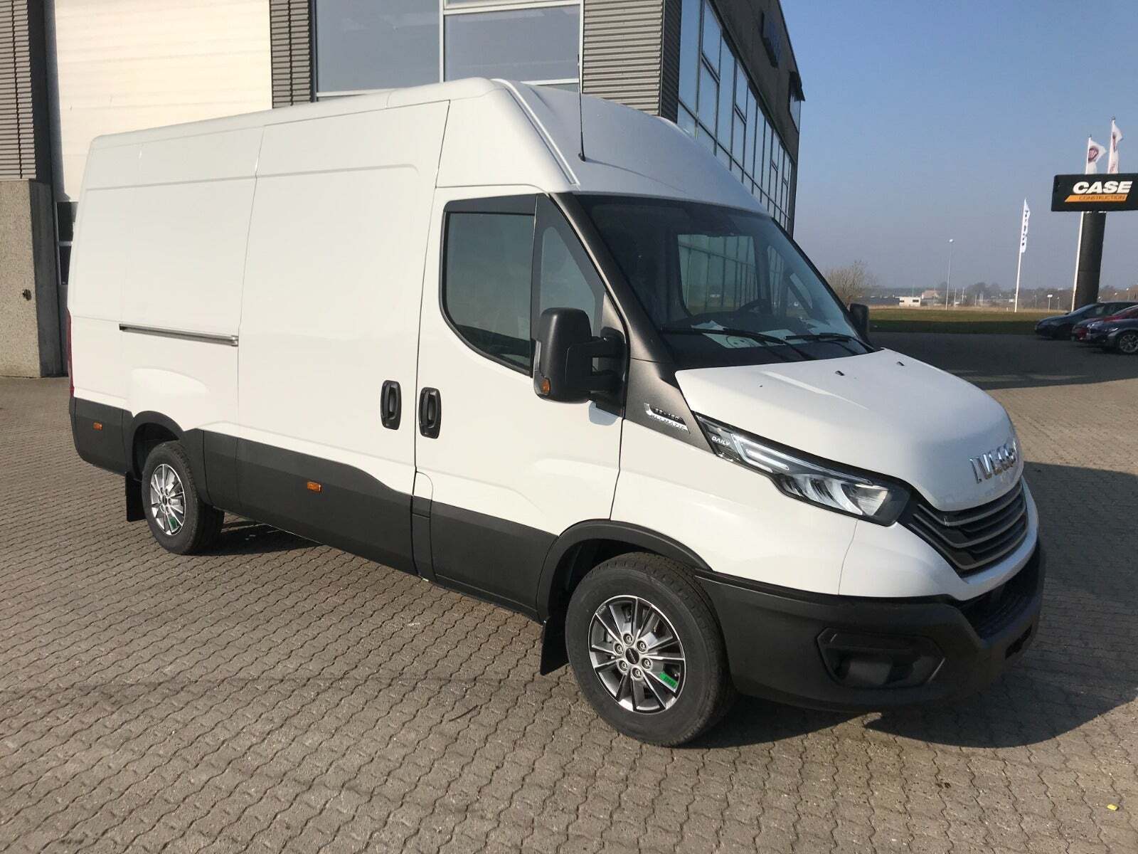 Iveco Daily 3,0 35S18 12m³ Van AG8
