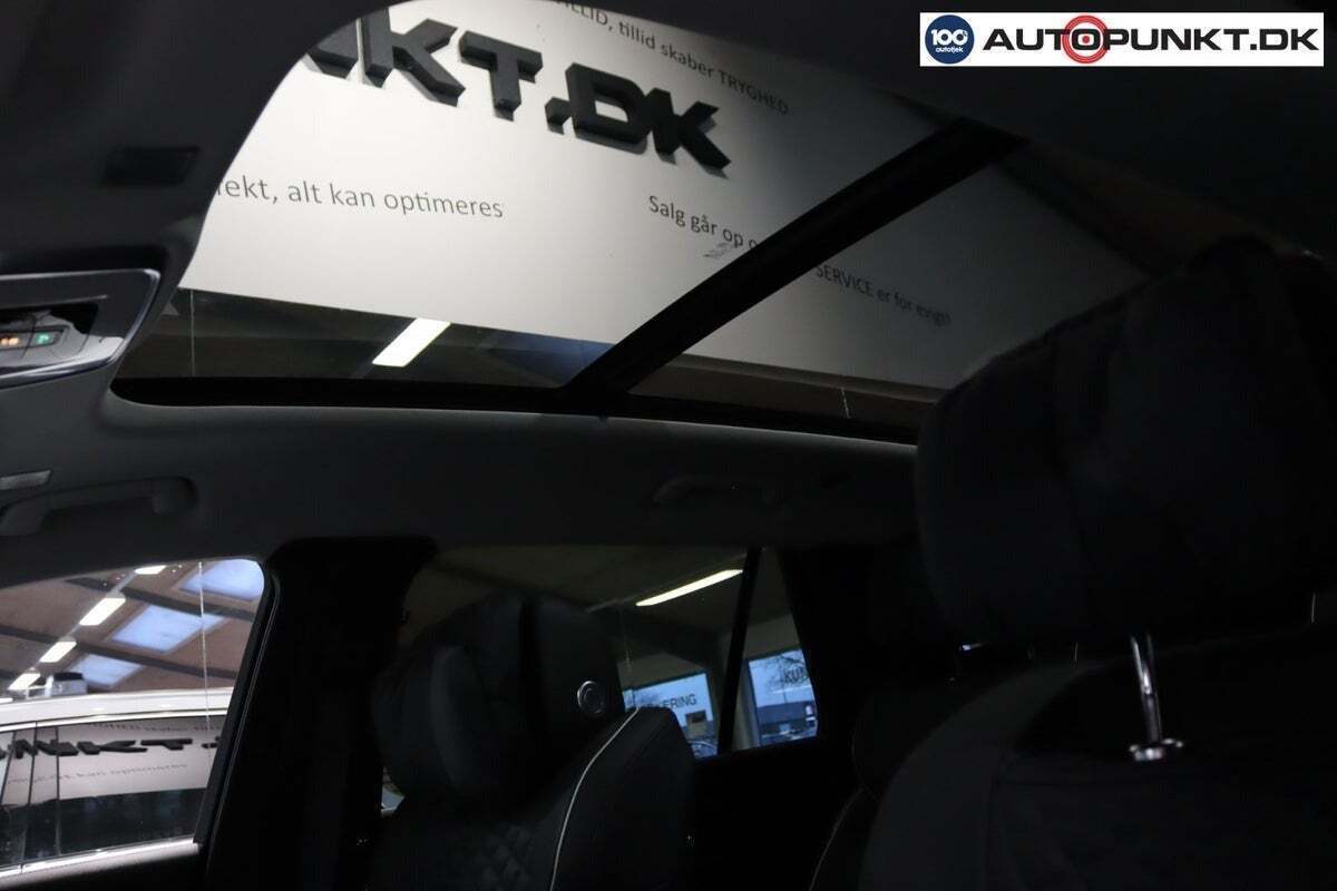 Hongqi E-HS9 120 Exclusive+