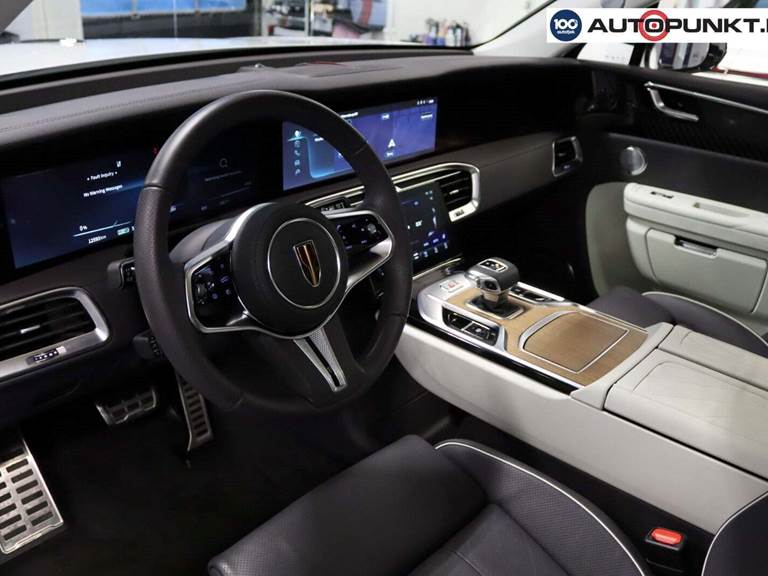 Hongqi E-HS9 120 Exclusive+