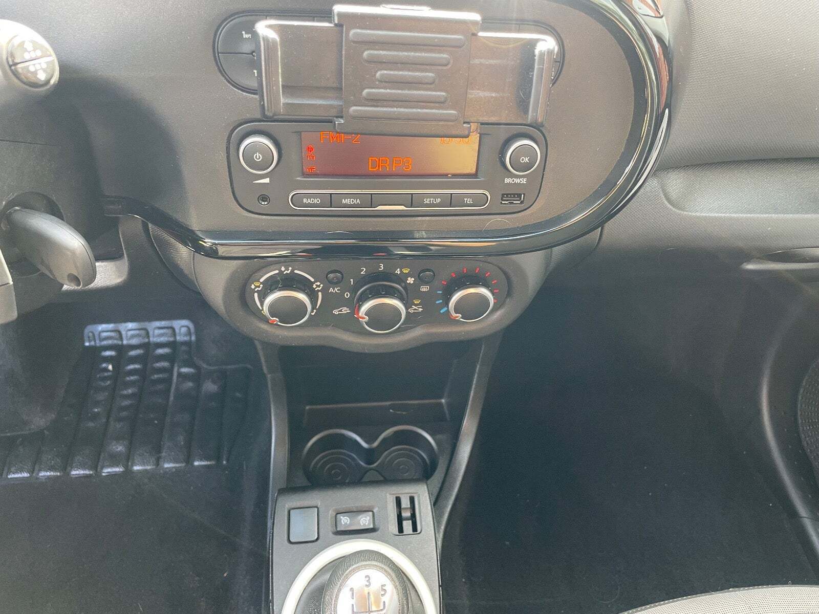 Rød Renault Twingo fra 2015