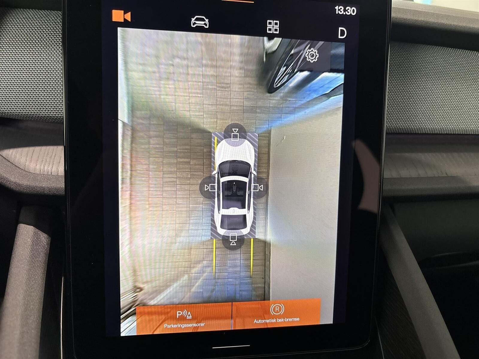 Grå Polestar 2 fra 2023