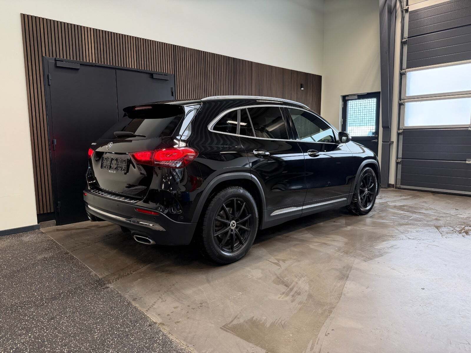 Sort Mercedes GLA200 d fra 2022