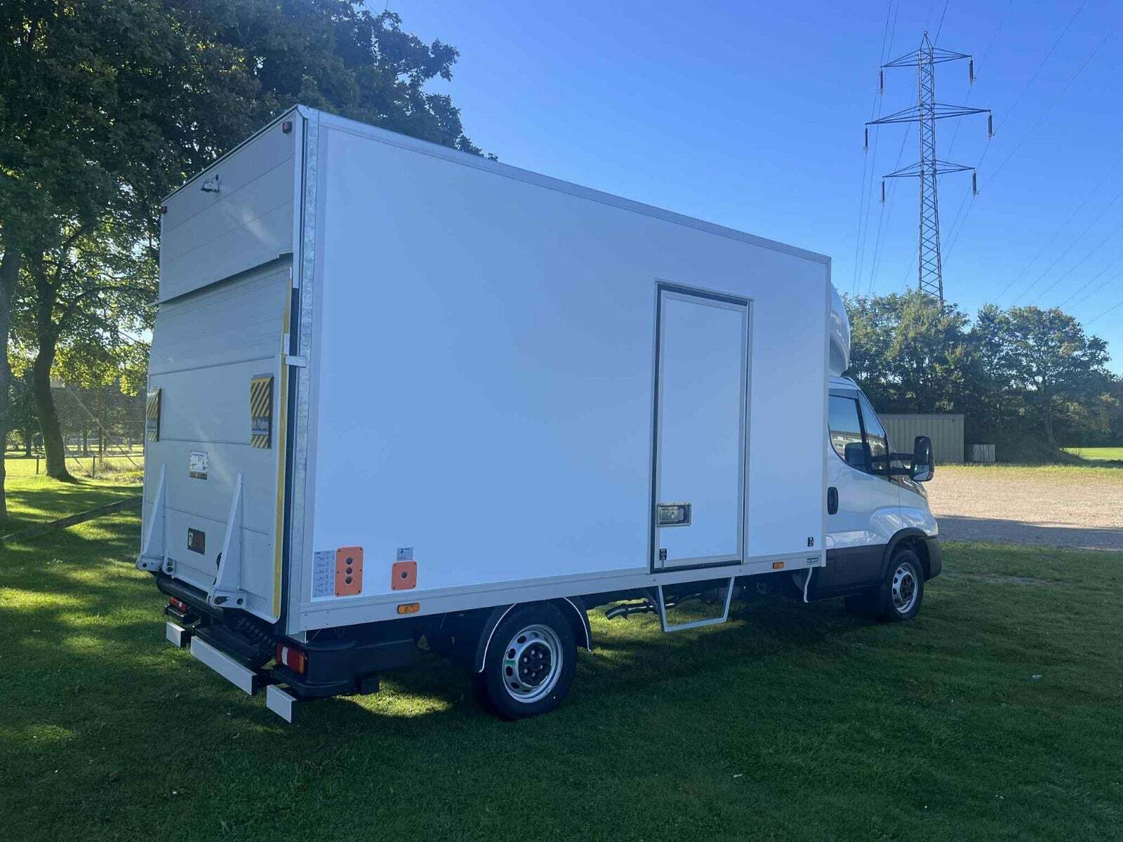 Hvid Iveco Daily fra 2025