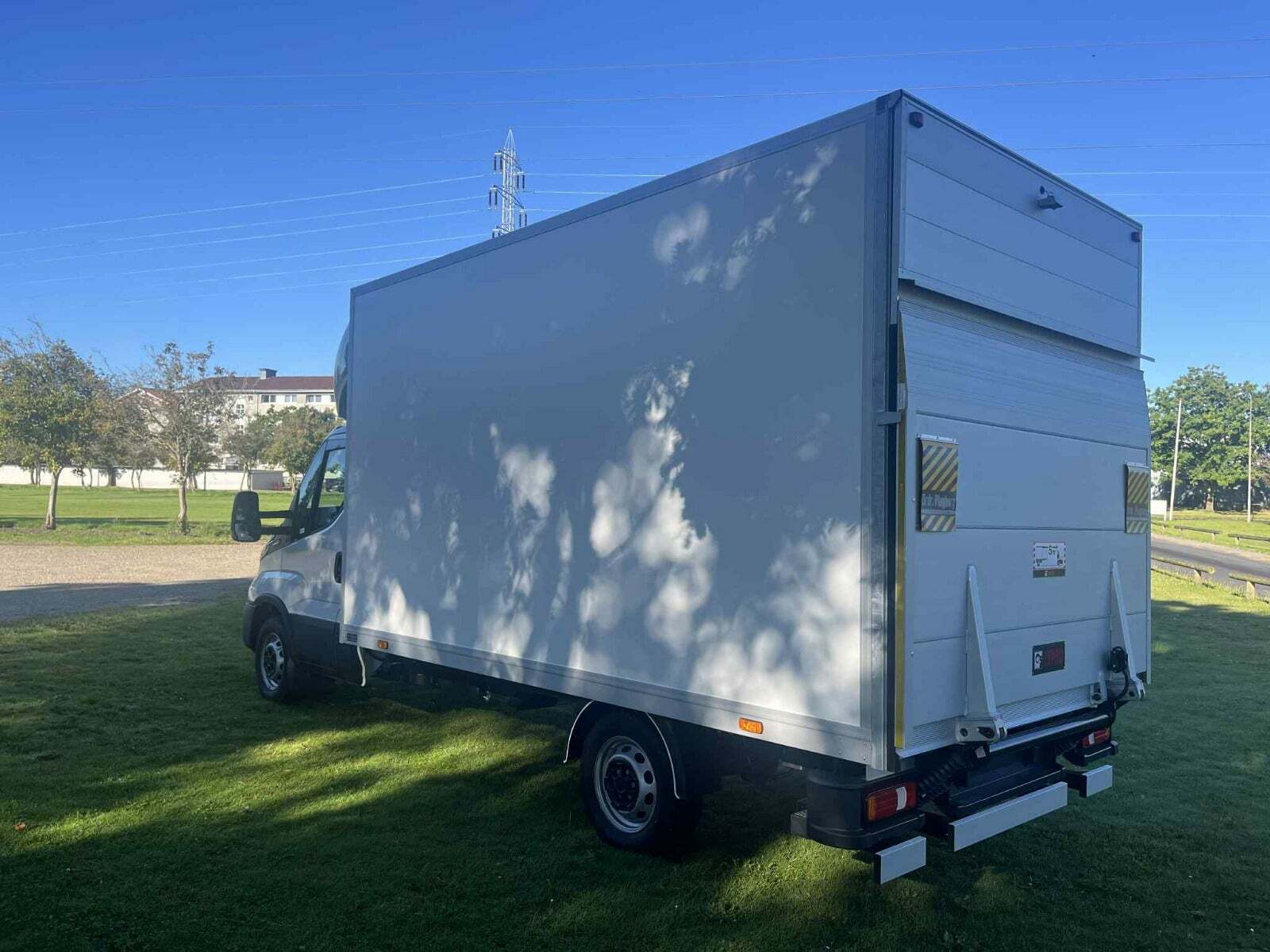 Hvid Iveco Daily fra 2025